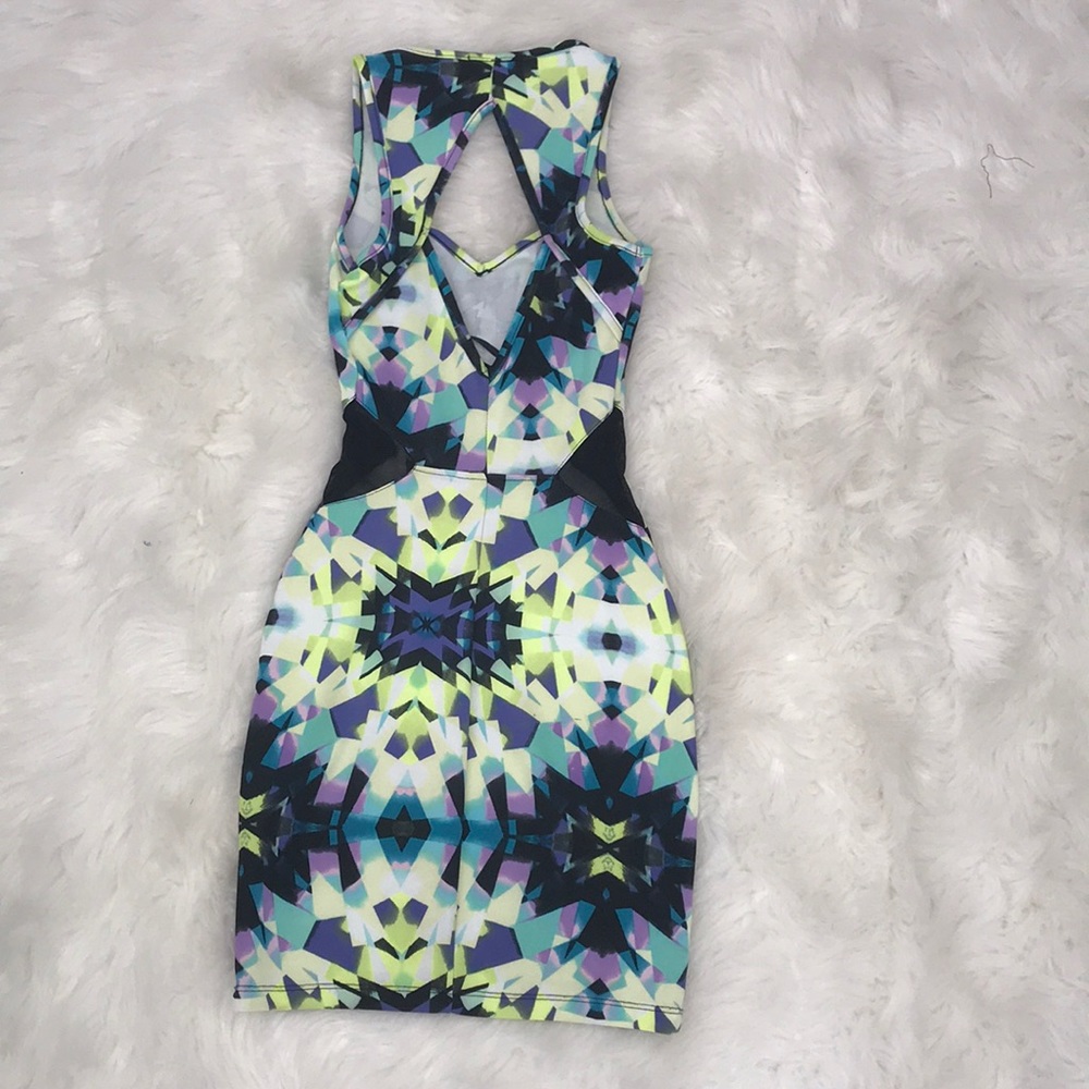 Neon Sunburst Bodycon - Picture 4 of 6
